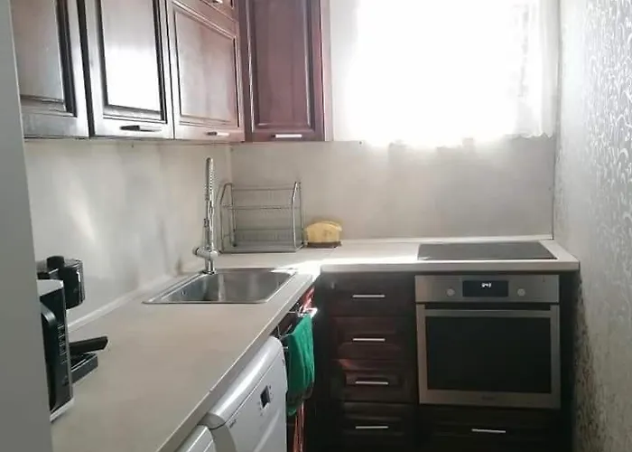 еко Semesterbostad *